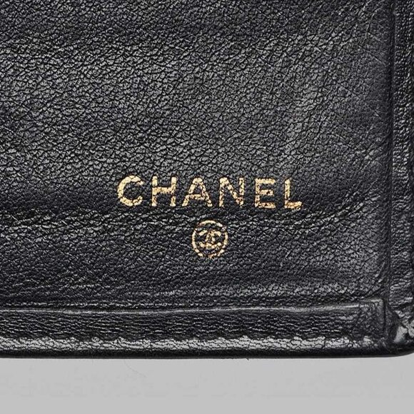 Chanel Black Quilted Leather Bi-Fold Check Book Holder Wallet - Picture 6 of 6